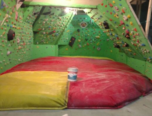 Muro de Escalada del Club Embajador de los Andes