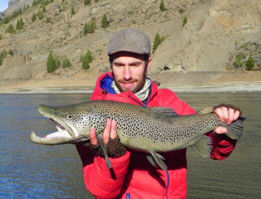 Cordillera Fly – Excursiones de pesca en Villa La Angostura
