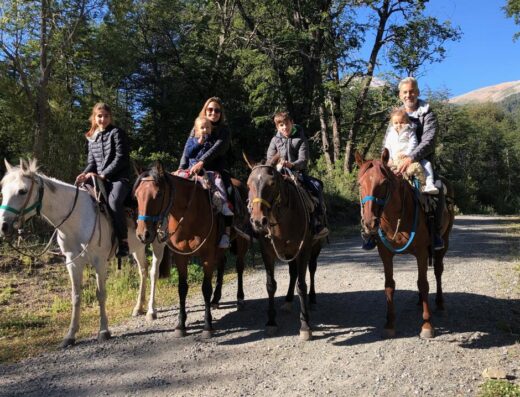Cabalgatas Montahue Villa La Angostura