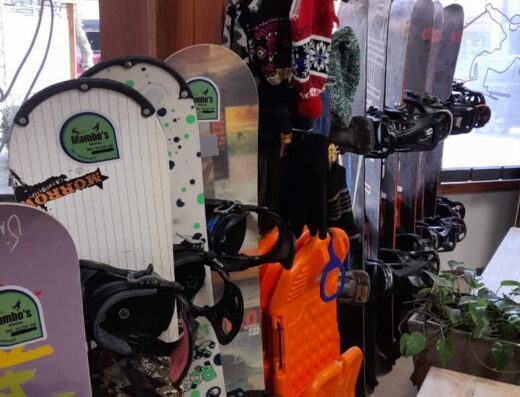 Mambos Rental Ski & Snowboard